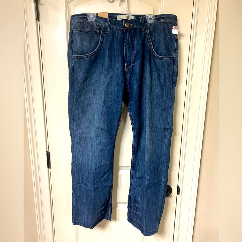 NEW Oleg Cassini men’s jeans dark wash 36W/30L